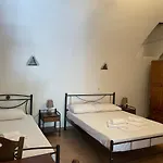 بيت للعطل Torre Di Maina Charouda
